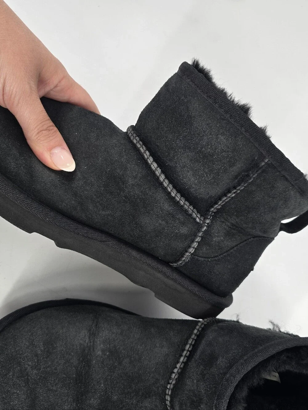 UGG Classic Mini II Boots Black Kids Size 5